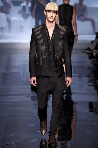 Jean Paul Gaultier / - 2011